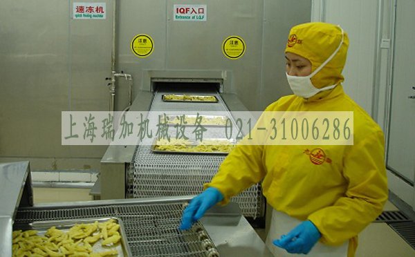 食品輸送機