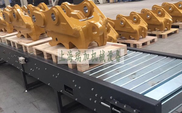 板鏈輸送機